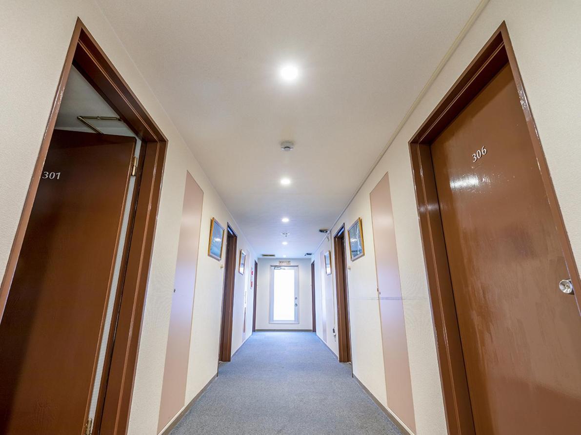 Hotel Koryukaku Токио Екстериор снимка