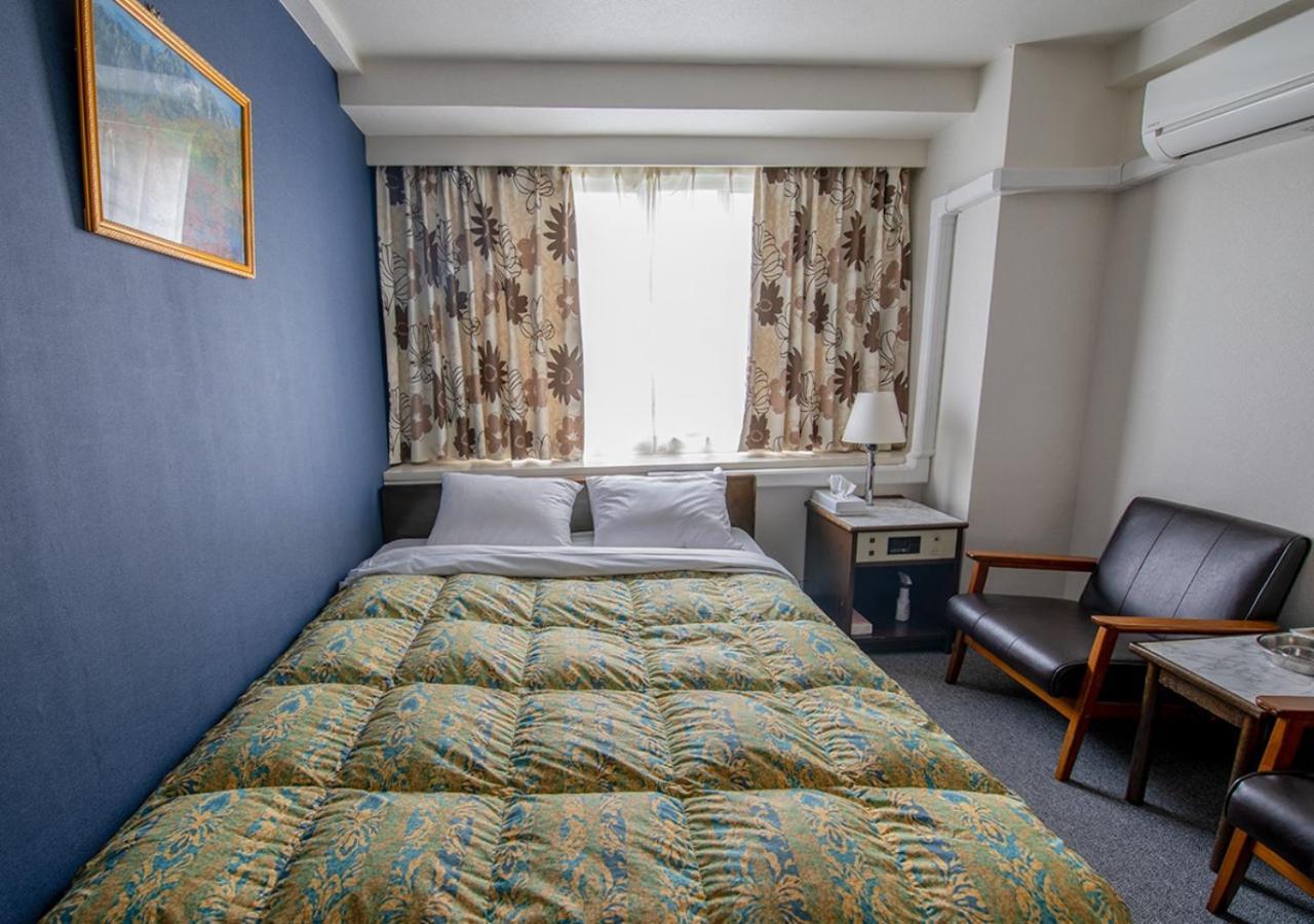 Hotel Koryukaku Токио Екстериор снимка